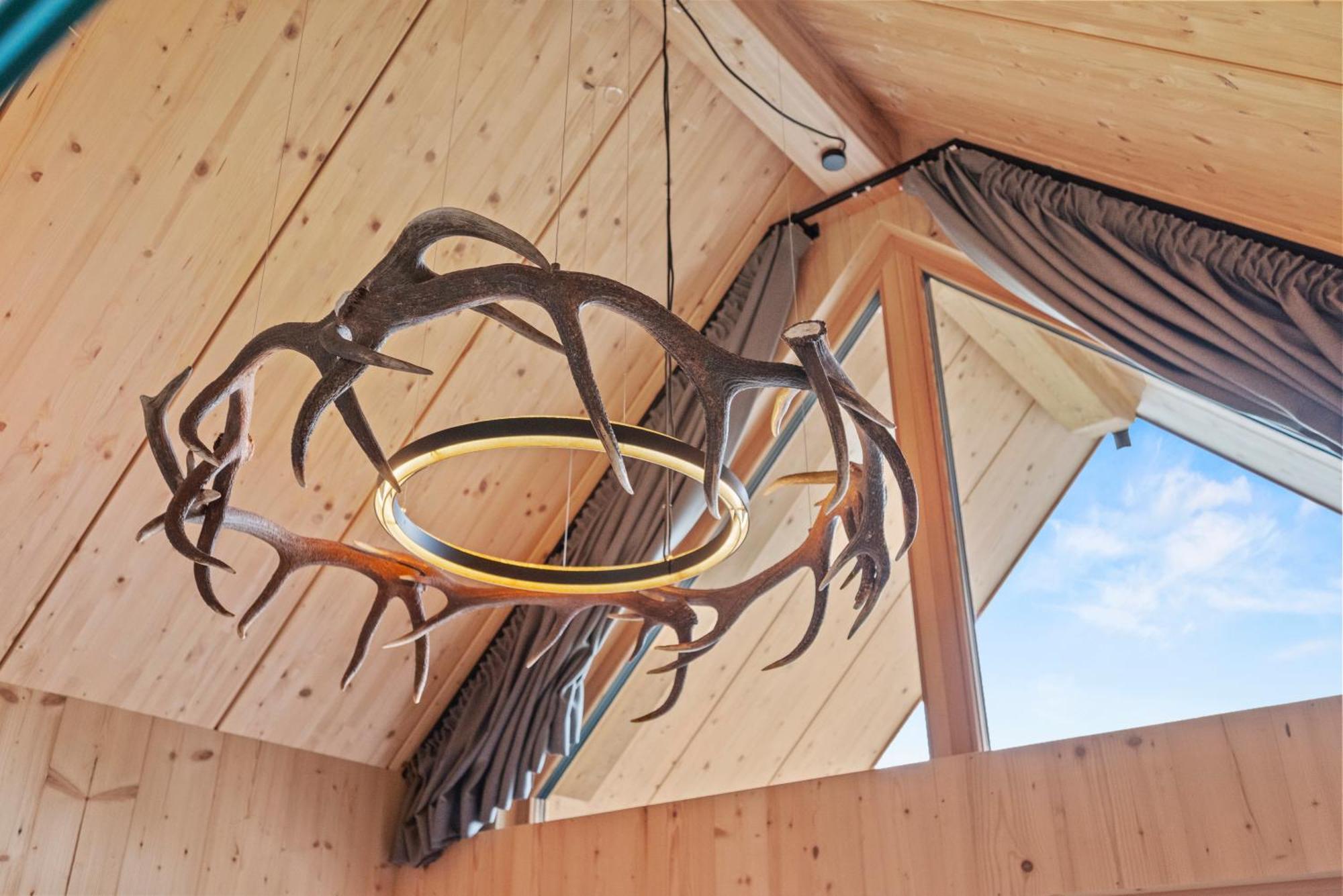 New Opening "Sissi Chalets" - Unique Luxury Hideaway With Mountain View & Sauna Mendola Bagian luar foto