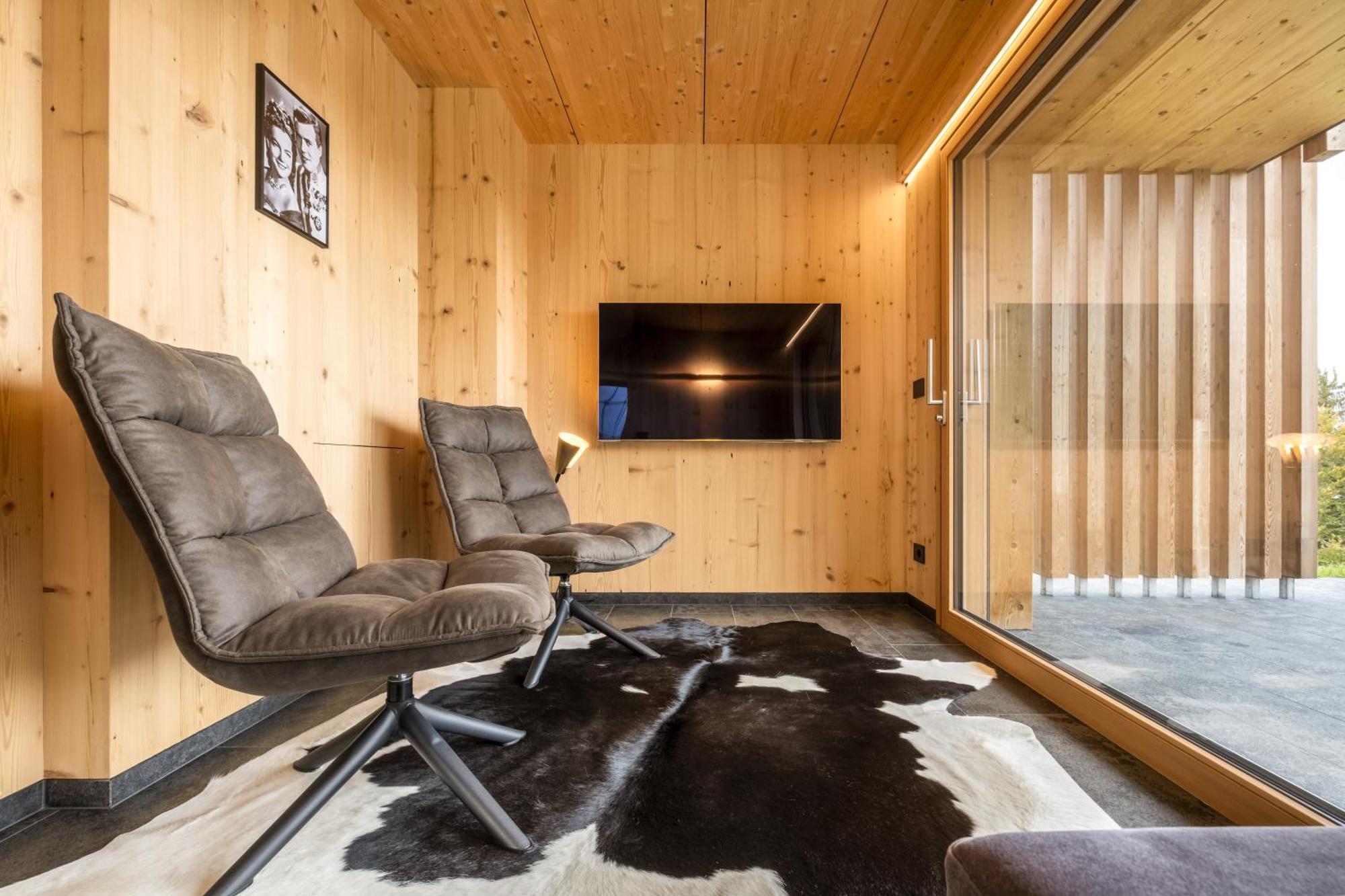 New Opening "Sissi Chalets" - Unique Luxury Hideaway With Mountain View & Sauna Mendola Bagian luar foto