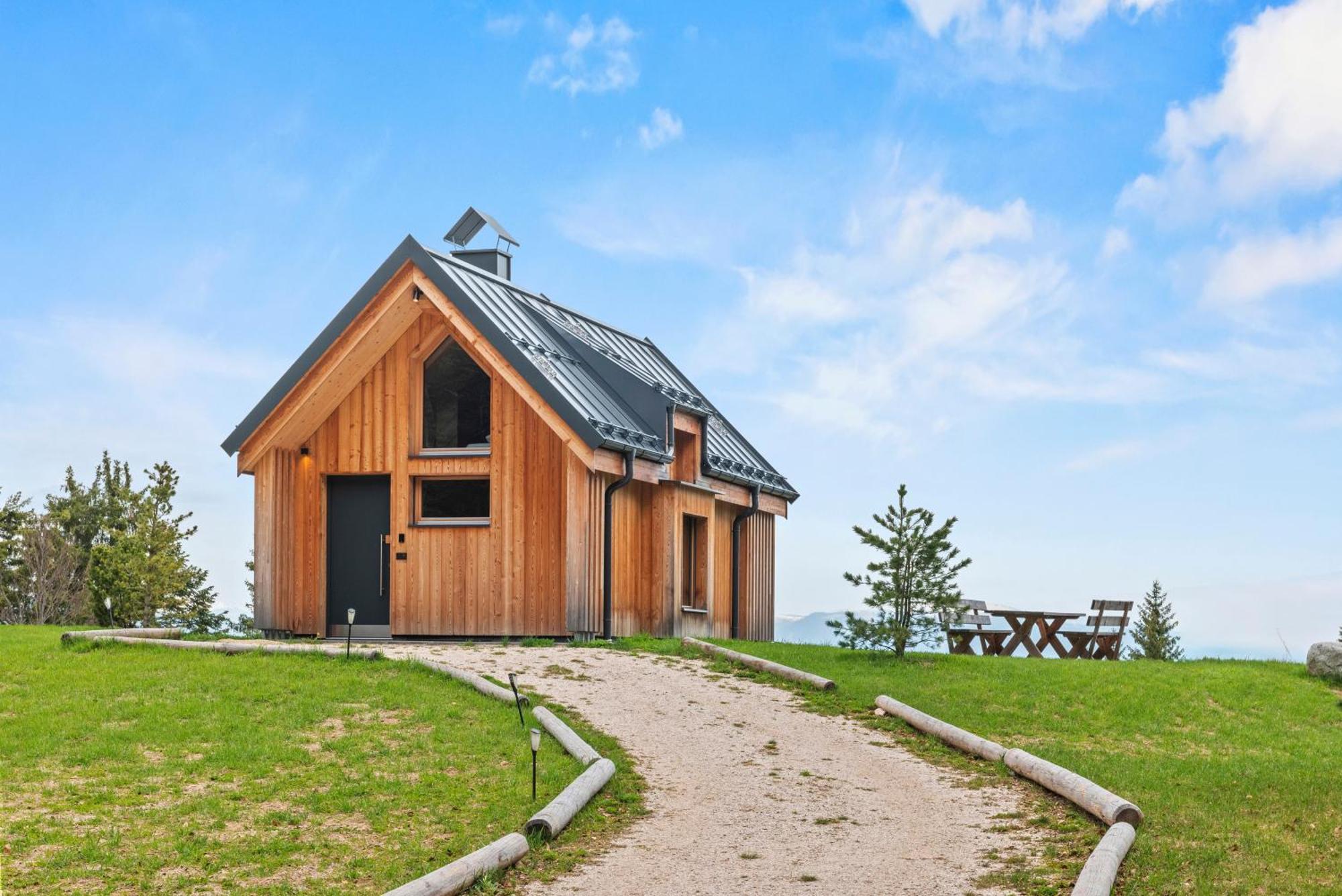 New Opening "Sissi Chalets" - Unique Luxury Hideaway With Mountain View & Sauna Mendola Bagian luar foto