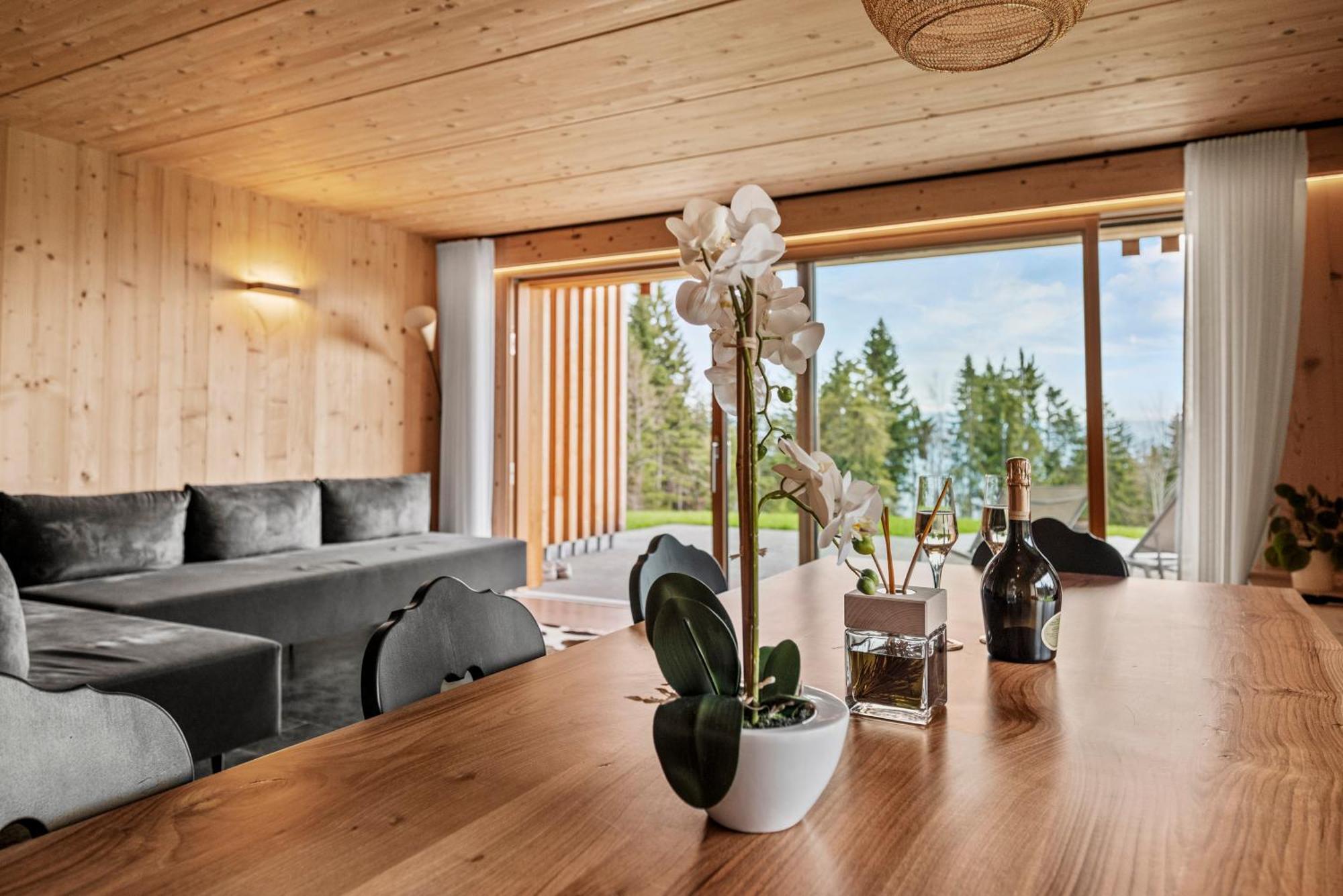 New Opening "Sissi Chalets" - Unique Luxury Hideaway With Mountain View & Sauna Mendola Bagian luar foto