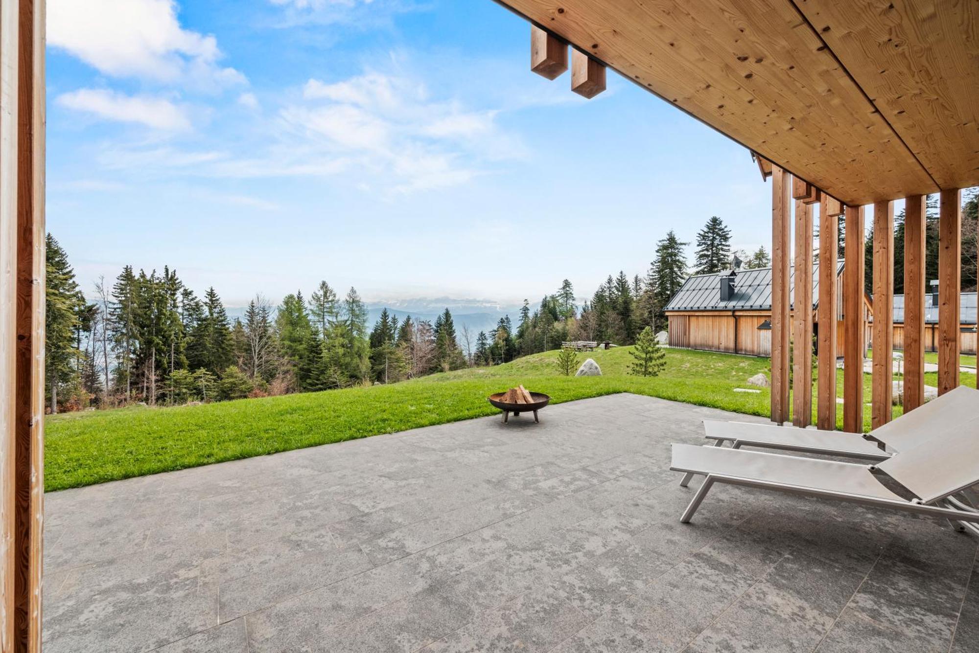 New Opening "Sissi Chalets" - Unique Luxury Hideaway With Mountain View & Sauna Mendola Bagian luar foto